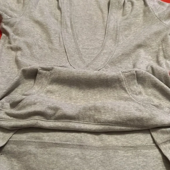 NY&Co Gray short sleeve hooded sweatshirt w/ a extended pocket & low V neck. - Picture 2 of 12